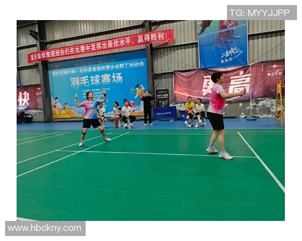 重庆羽毛球队在联合会杯中的精彩表现与实力分析